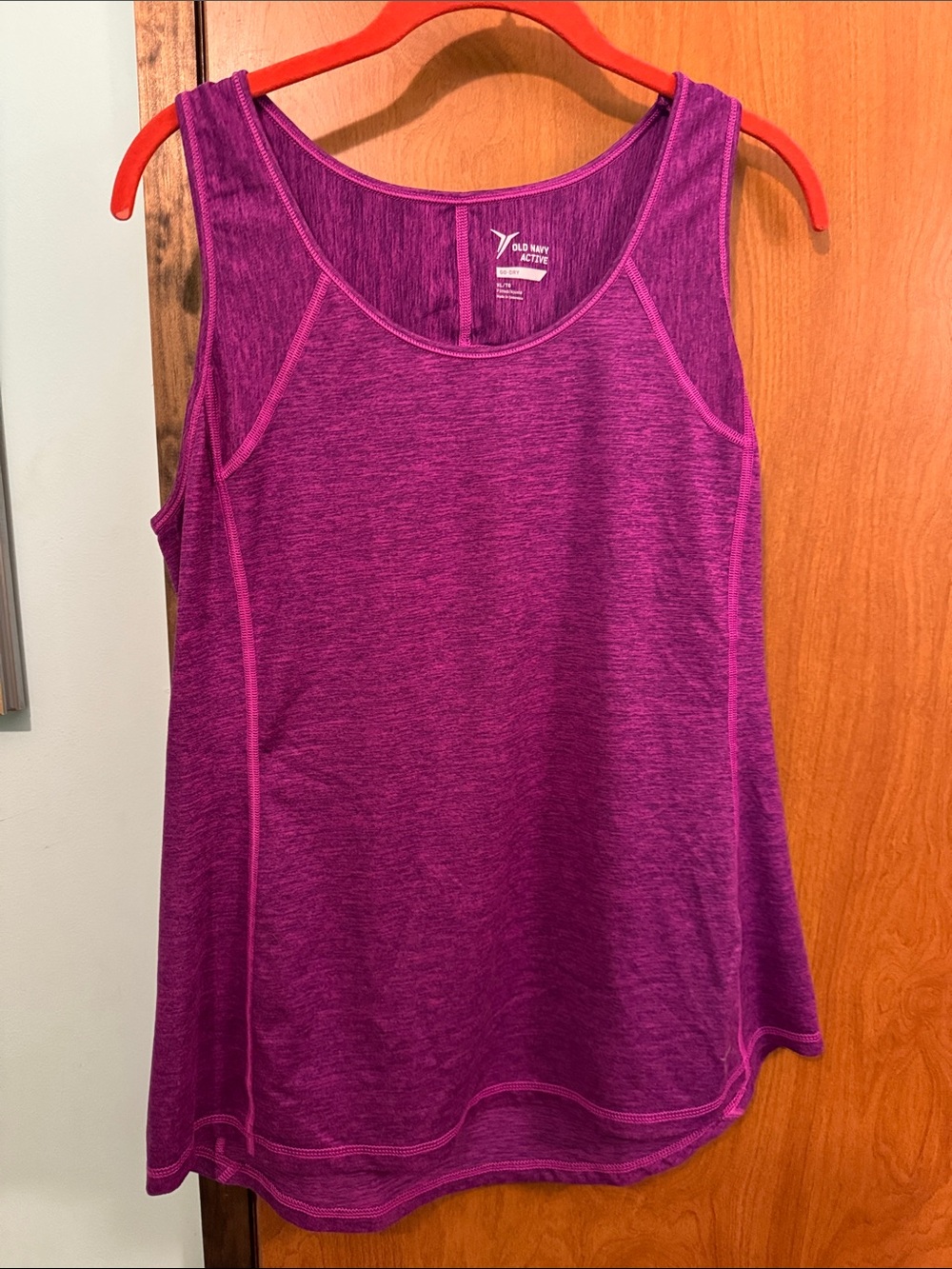 Old Navy Active Women's Magenta Heather Tank Top